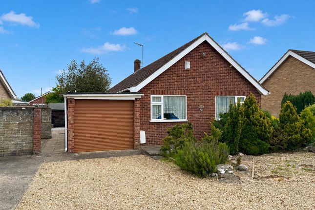 3 bed property, in Churchfleet Lane, £225,000