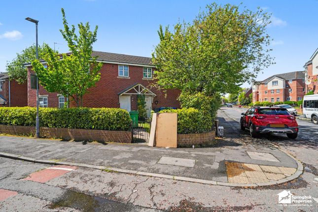 3 bed property, in Beverley Street, £240,000