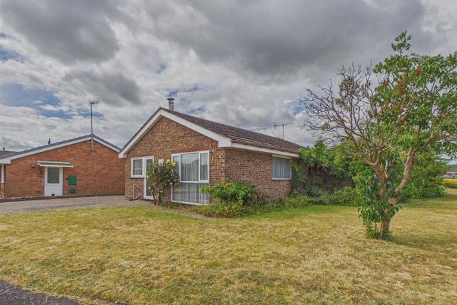 2 bed property, in The Beeches, £300,000