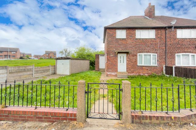 3 bed property, in Lingamoor Leys, £64,000
