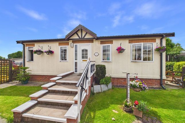 2 bed property, in Severn Gorge Park, £155,000