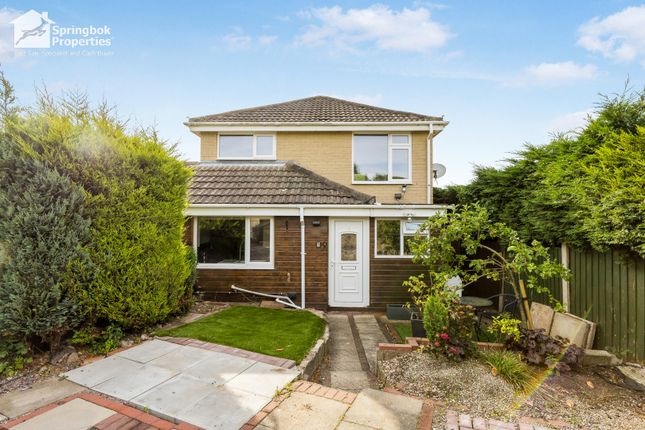3 bed property, in Ryecroft, £195,000