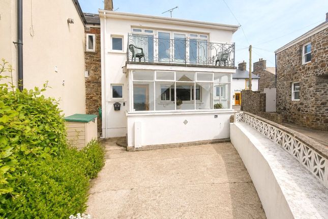 2 bed property, in Nun Street, £200,000