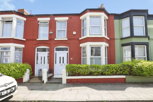 3 bed property, in Claremont Road, £240,000