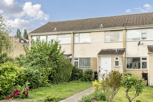 3 bed property, in Ringswell Gardens, £350,000