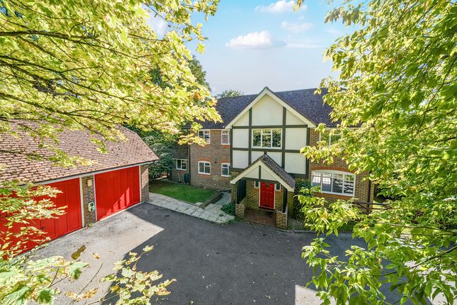 5 bed property, in Bath Road, £925,000