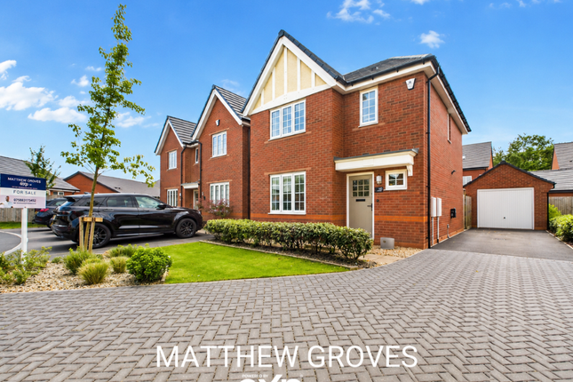 3 bed property, in Moss Drive, £340,000