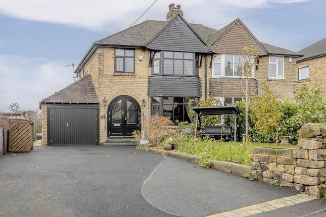 3 bed property, in Woodland Avenue, £350,000