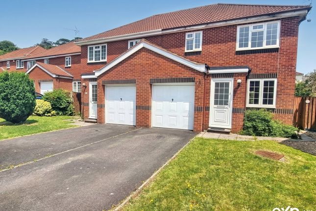 3 bed property, in Washington Close, £270,000
