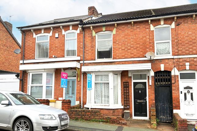 3 bed property, in Rayleigh Road, £130,000