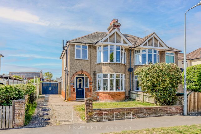 3 bed property, in Westbury Road, £350,000