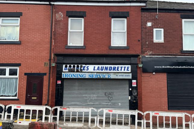 2 bed property, in Manchester Road, £110,000