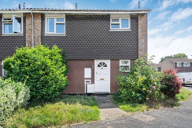 3 bed property, in Rowan Close, £375,000