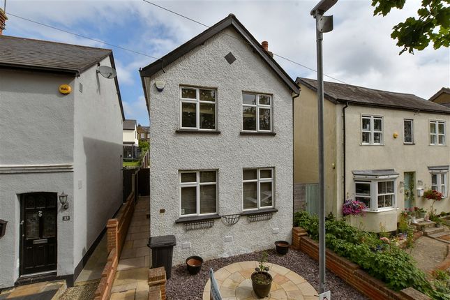 2 bed property, in Brook Road, £600,000