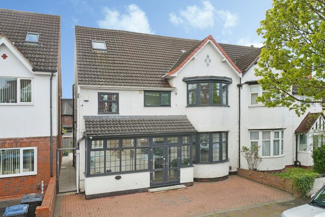 7 bed property, in Southam Road, £600,000