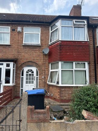 3 bed property, in Harrington Terrace, £450,000