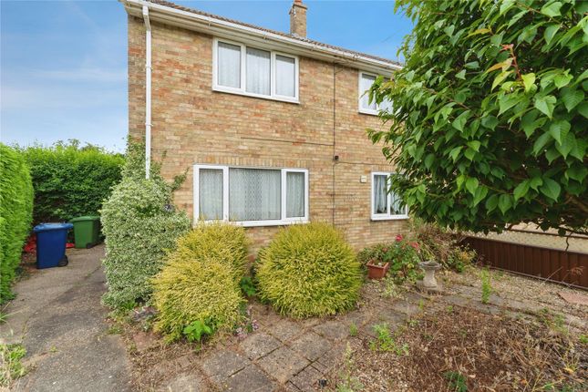 3 bed property, in St. Audreys Close, £400,000