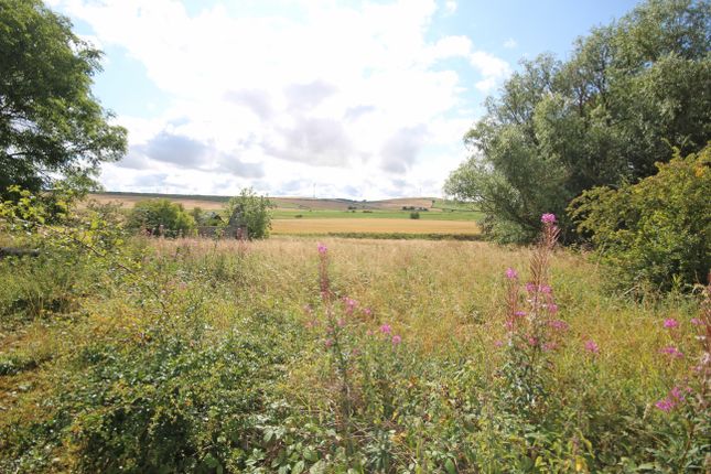 Studio, in Mill Of Rettie, £125,000