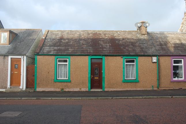 2 bed property, in 86 Queen Street, £125,000