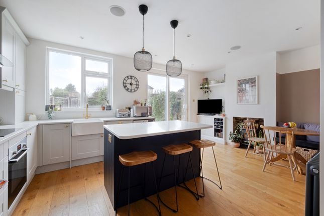 3 bed property, in Malden Road, £625,000