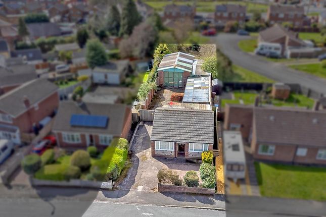 2 bed property, in Abbey Street, £315,000