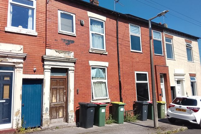 4 bed property, in 22 Inkerman Street, £35,000