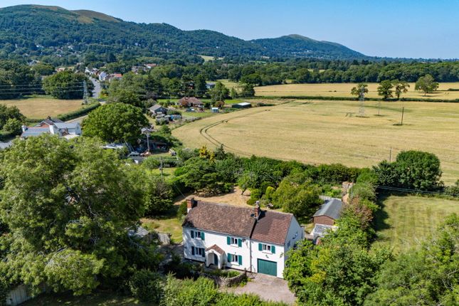 5 bed property, in Upper Welland Road, £800,000