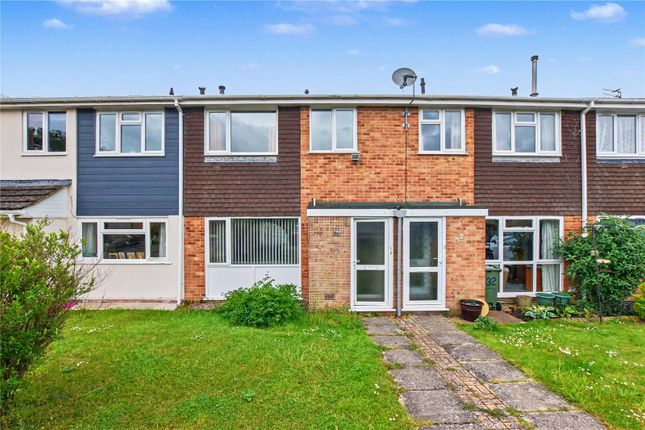 3 bed property, in Park Mead, £255,000