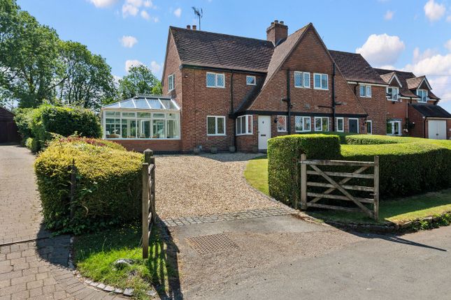 2 bed property, in Pennyford Lane, £525,000