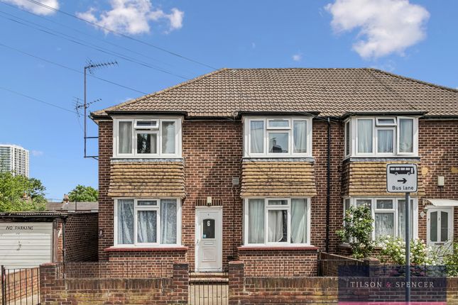 2 bed property, in Cunningham Road, £425,000
