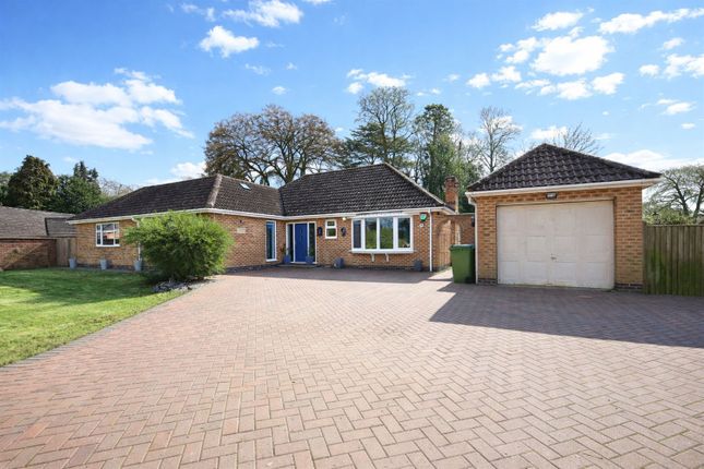 3 bed property, in Garfits Lane PE21, £375,000