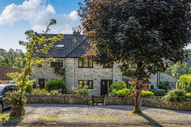 4 bed property, in Chewton Keynsham, £900,000