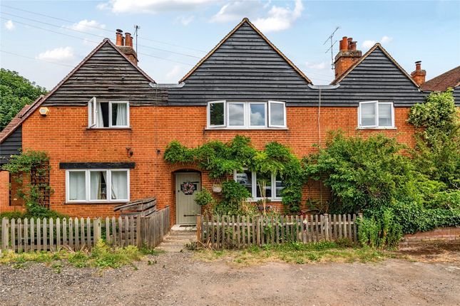 3 bed property, in Ripley, £700,000