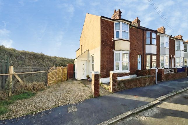 3 bed property, in Welcome Street, £300,000