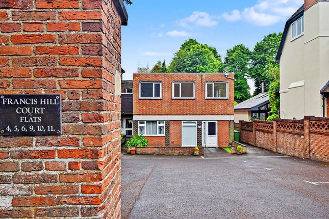 1 bed property, in Church Lane, £175,000