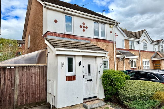 3 bed property, in Fakenham Close, £600,000