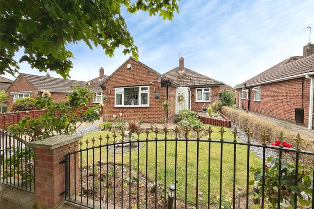 2 bed property, in Grange Crescent, £269,950