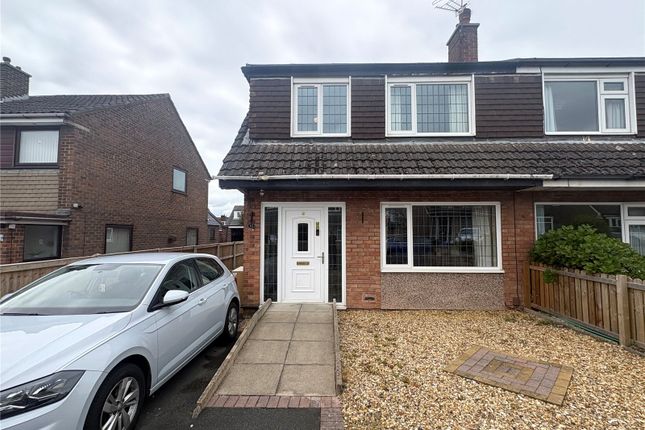 3 bed property, in Shalgrove Field, £180,000