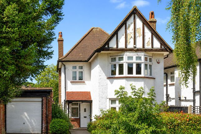 3 bed property, in Meadway, £1,000,000