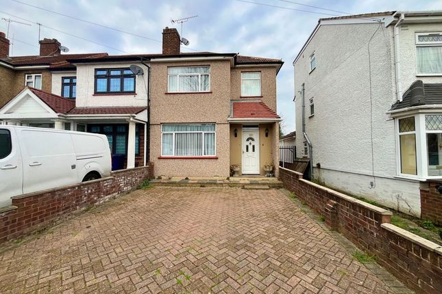 3 bed property, in Avon Road, £575,000