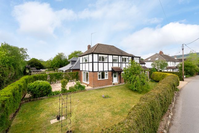 4 bed property, in The Borough, £900,000