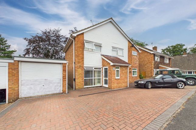 3 bed property, in Mickle Hill, £600,000