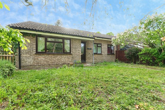 3 bed property, in Rowan Walk, £180,000