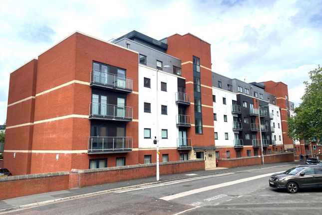 1 bed property, in Lawson Street, £82,500