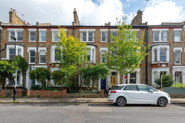 4 bed property, in Mercers Road, £1,550,000