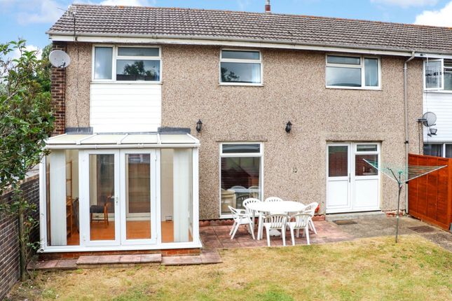 4 bed property, in 11 Park Barn Drive, £380,000