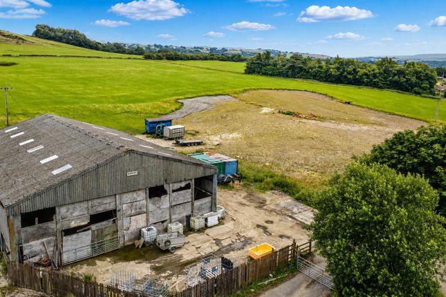 Studio, in Q Barn - Lower Whitehalgh Farm, £320,000