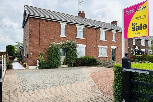 4 bed property, in Eastoft Road, £190,000