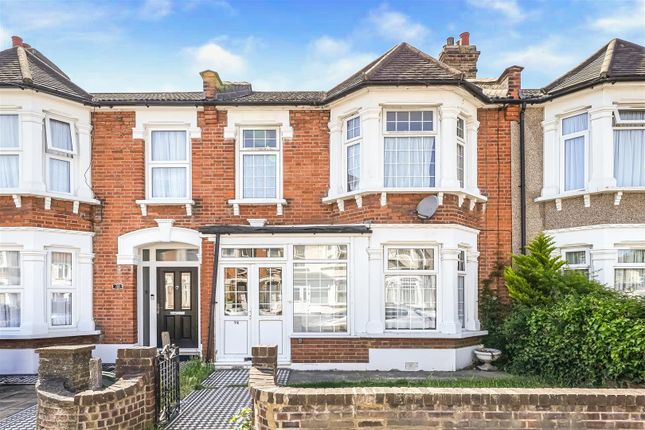3 bed property, in Betchworth Road, £500,000
