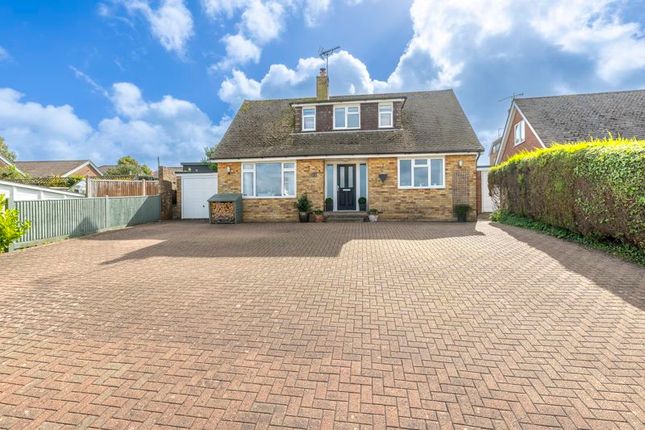 3 bed property, in Uplands Park, £539,000